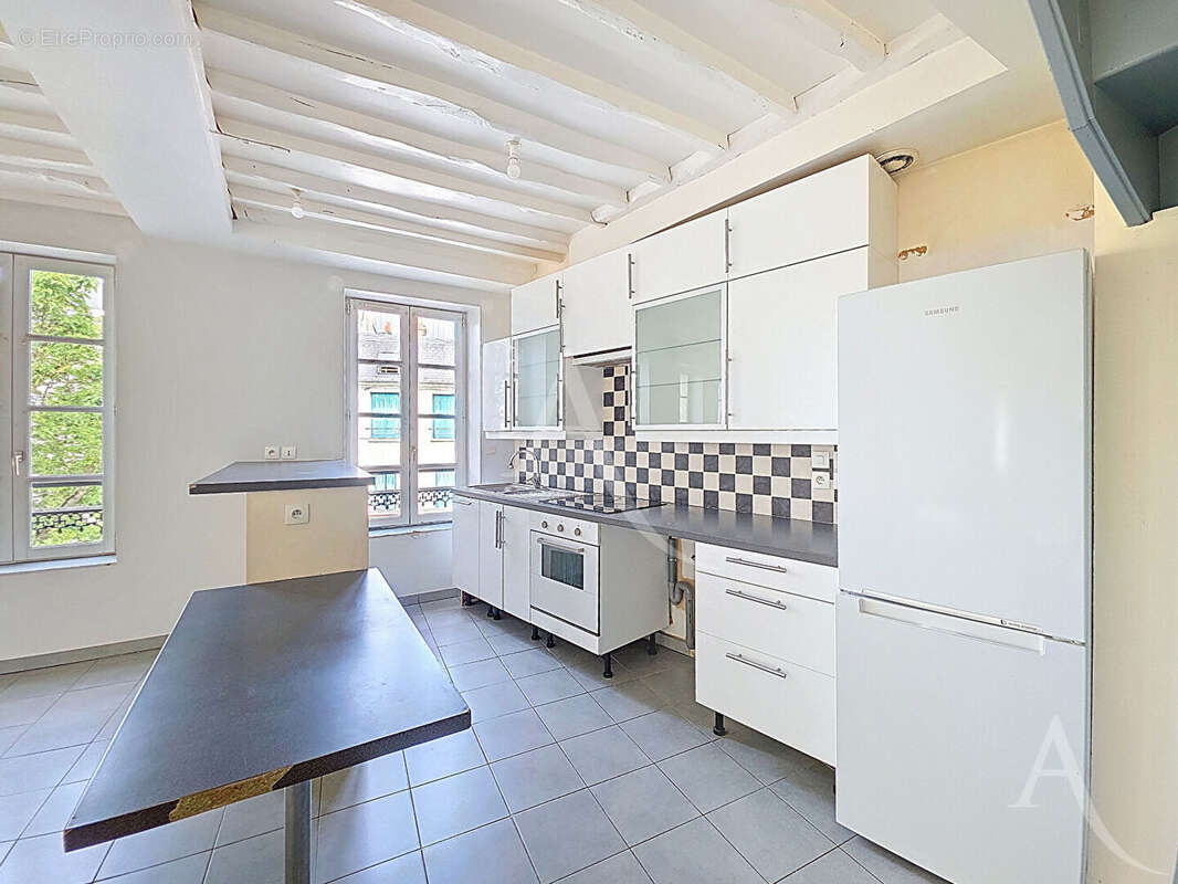 Appartement à MANTES-LA-JOLIE