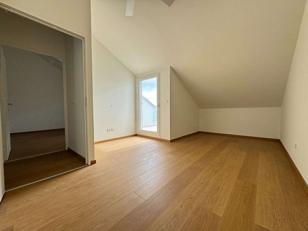 Appartement à SAINT-DENIS