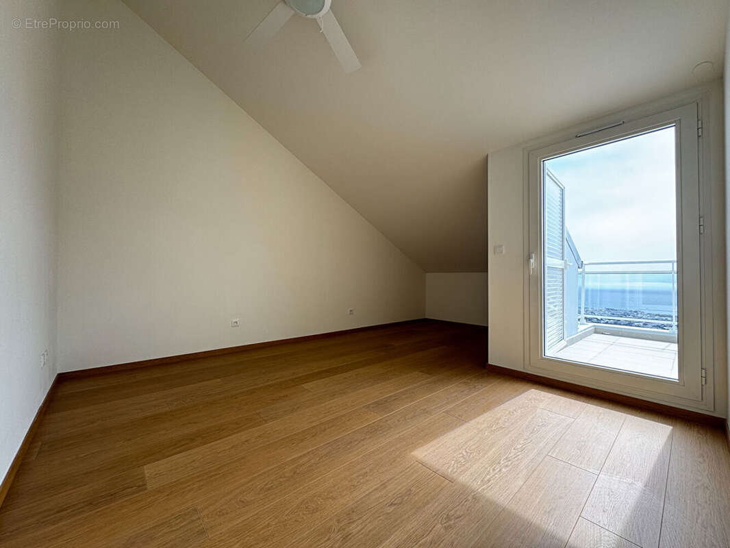 Appartement à SAINT-DENIS