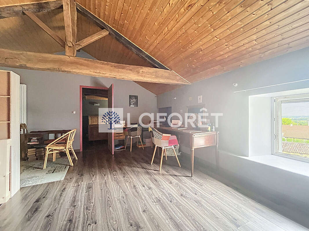 Maison à SAINT-PARDOUX