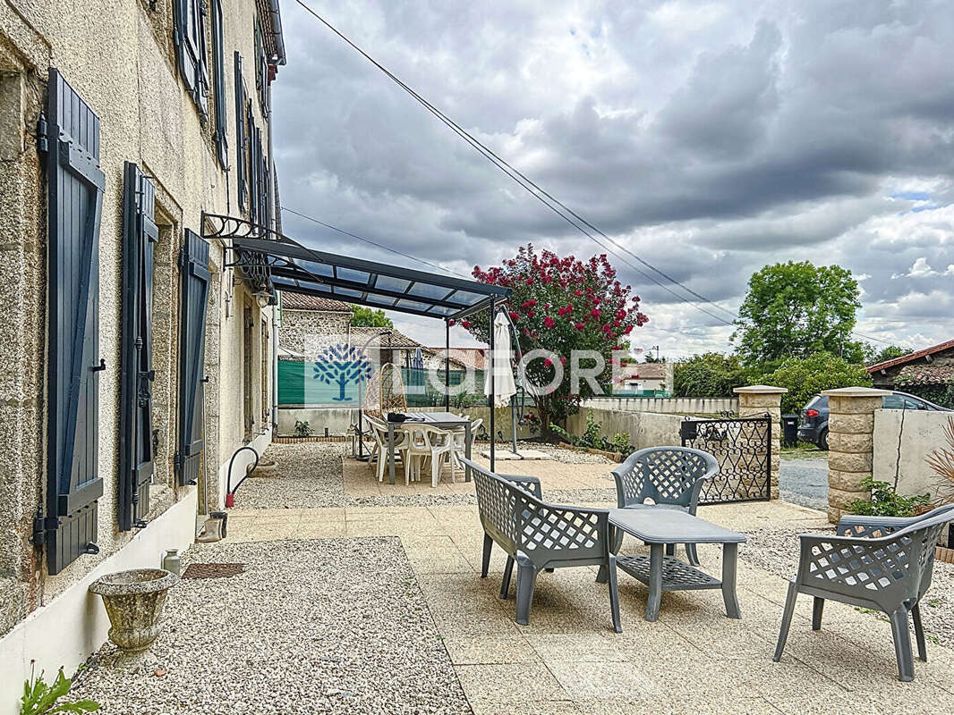 Maison à SAINT-PARDOUX