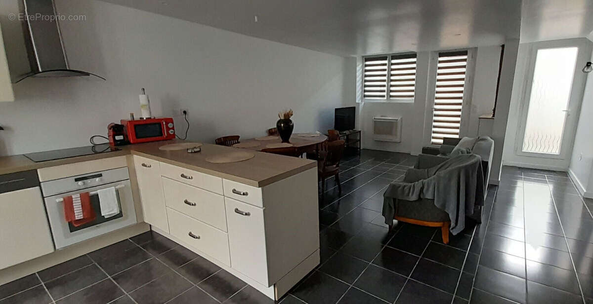 Appartement à BRIIS-SOUS-FORGES