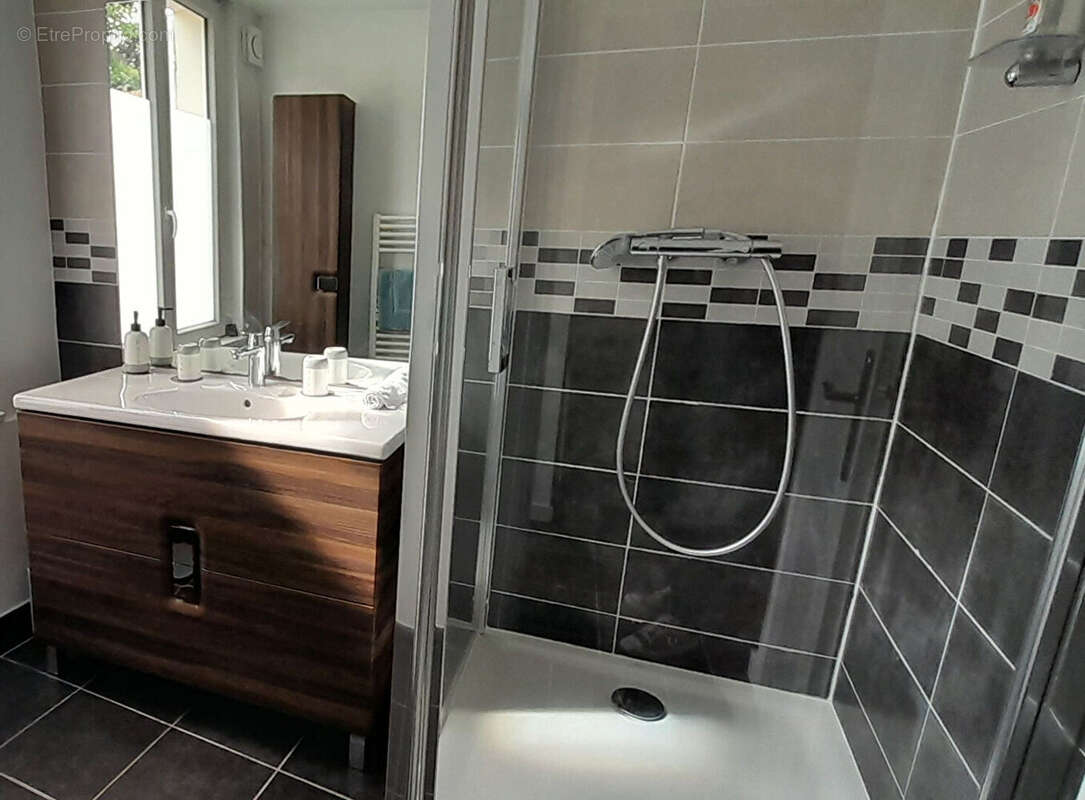 Appartement à BRIIS-SOUS-FORGES