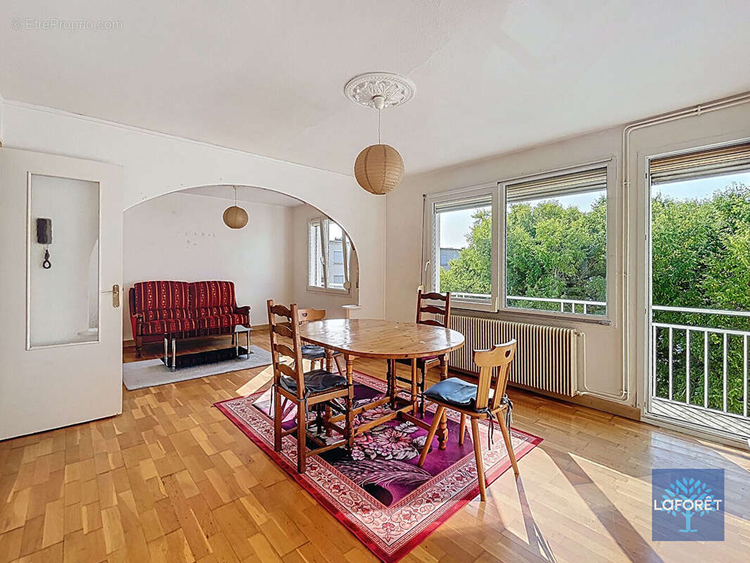 Appartement à TOMBLAINE