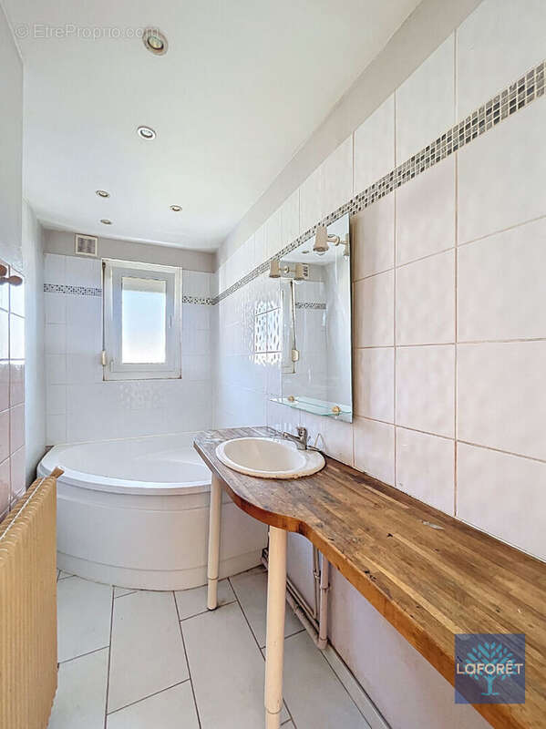 Appartement à TOMBLAINE