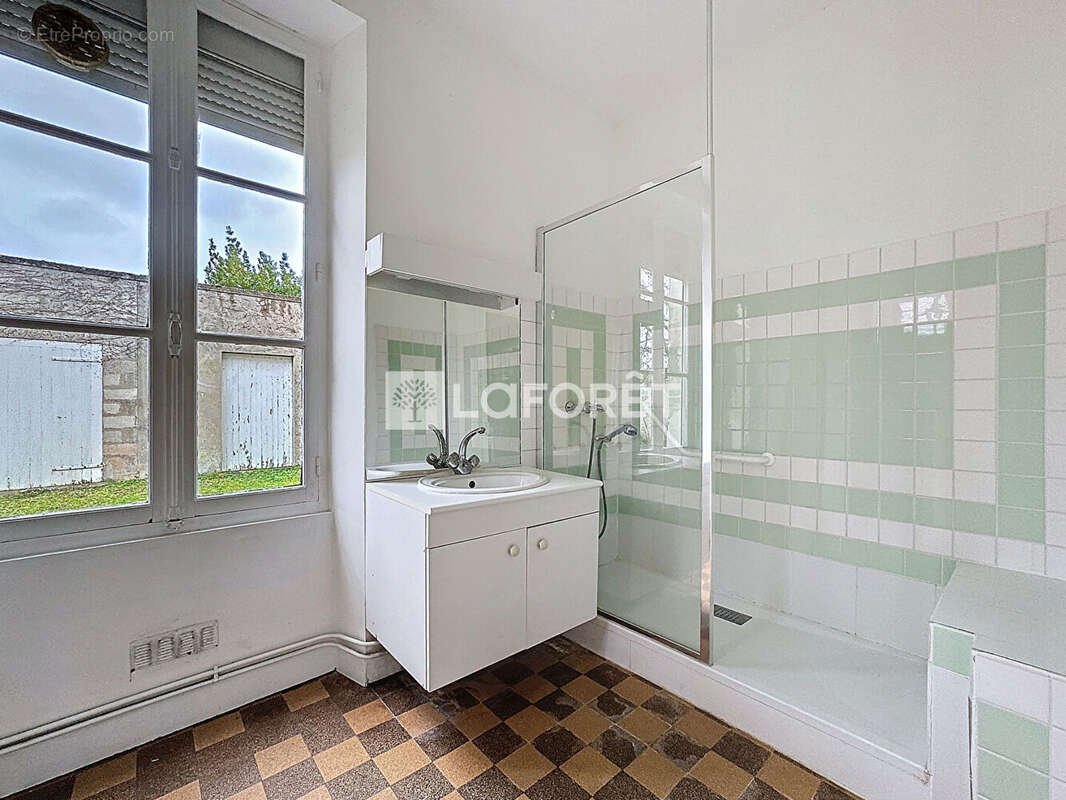 Appartement à OUISTREHAM