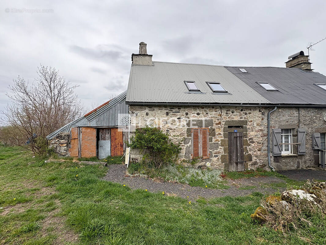 Maison à MARCHASTEL