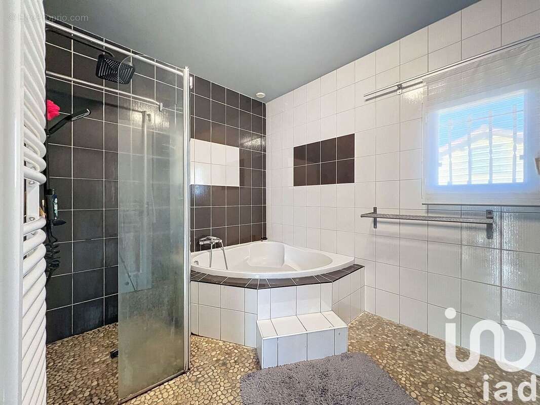 Photo 8 - Maison à CUSSAC-SUR-LOIRE