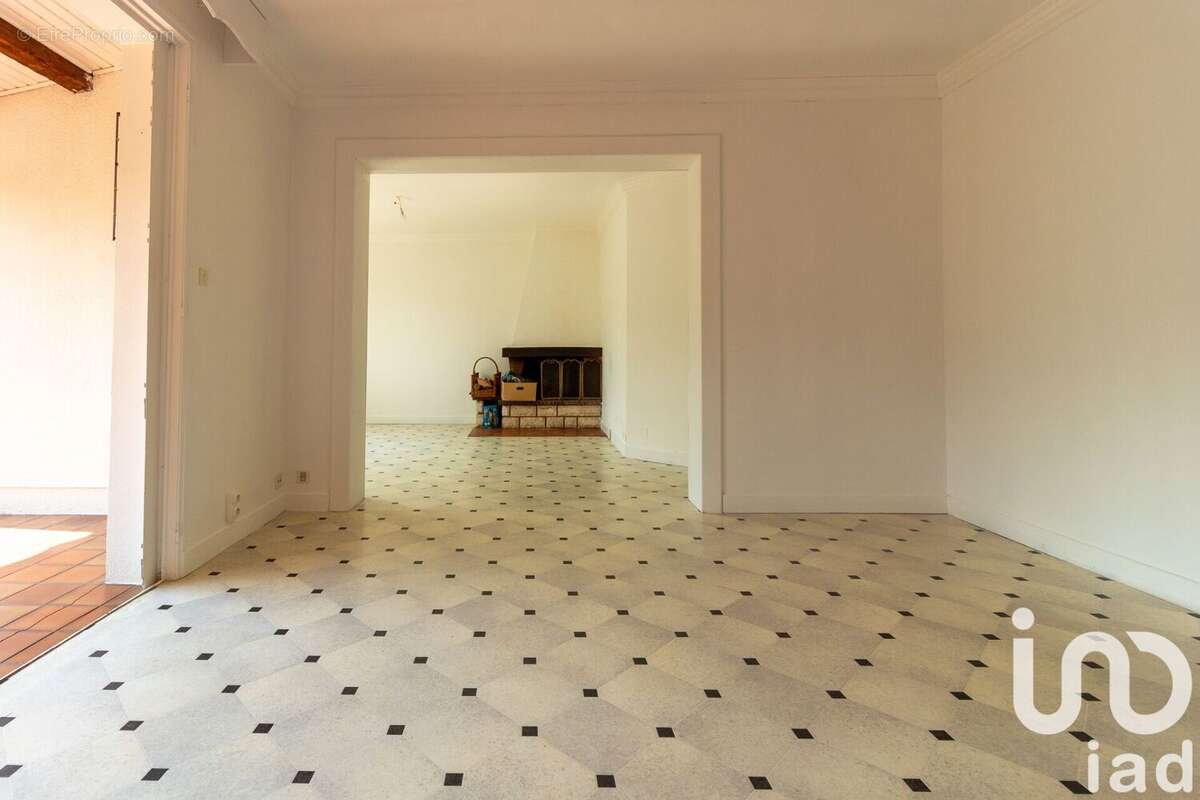 Photo 4 - Maison à SAINT-LEONARD-DE-NOBLAT