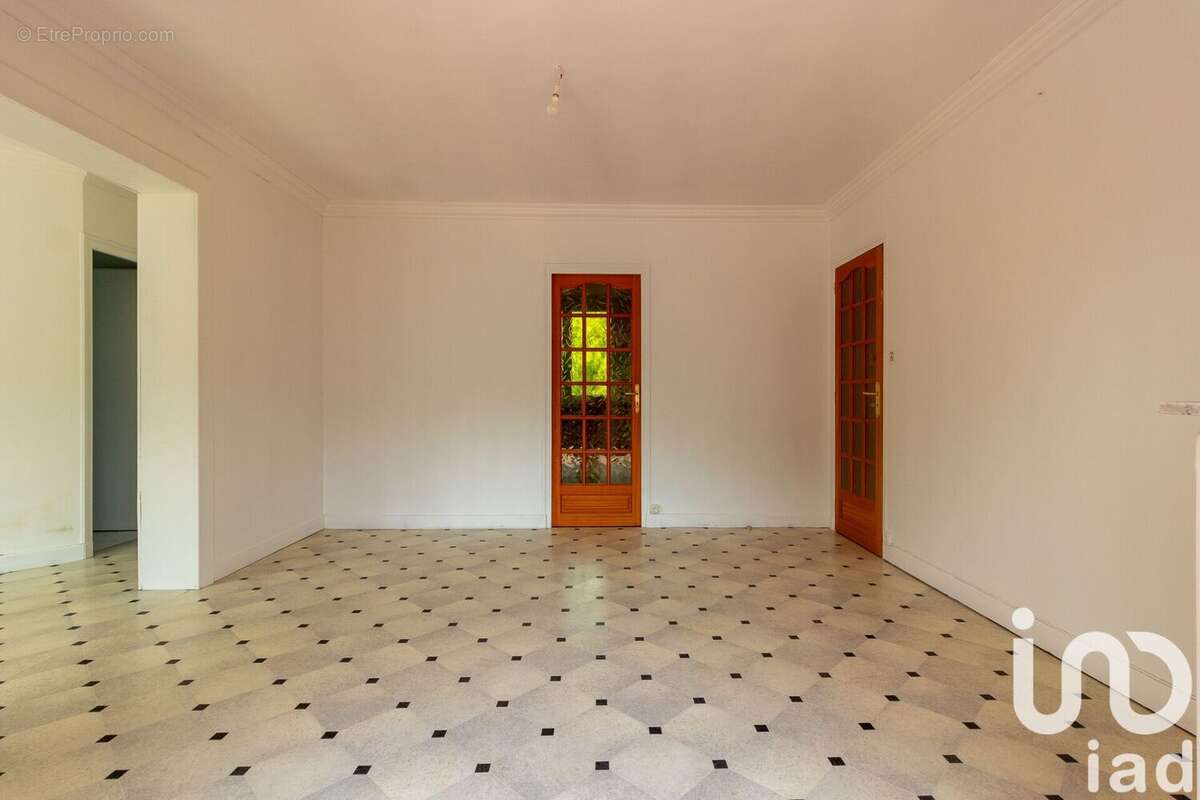 Photo 5 - Maison à SAINT-LEONARD-DE-NOBLAT