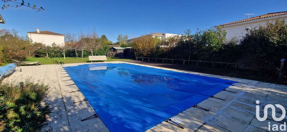 Photo 2 - Terrain à BLANQUEFORT