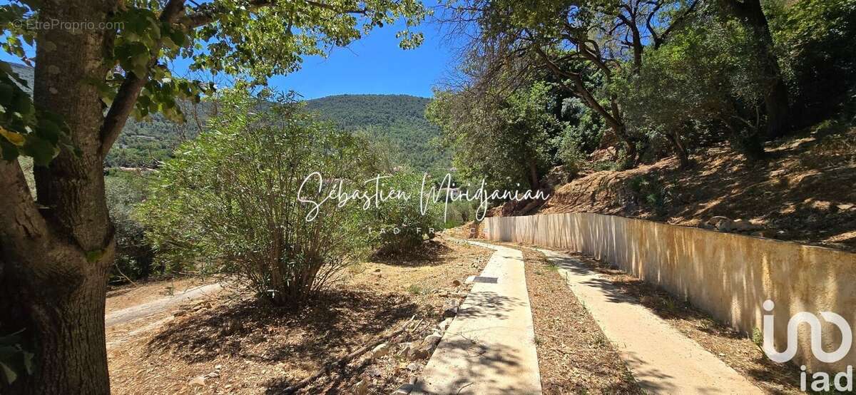 Photo 4 - Terrain à SOLLIES-TOUCAS