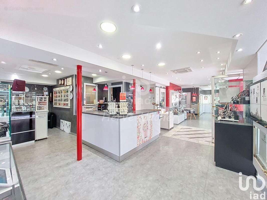 Photo 4 - Commerce à BOURG-EN-BRESSE