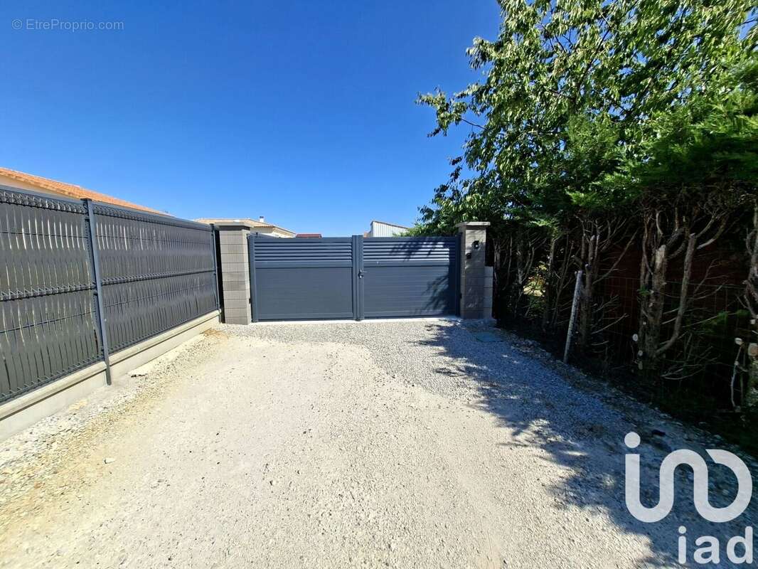 Photo 6 - Maison à CHASSENEUIL-SUR-BONNIEURE