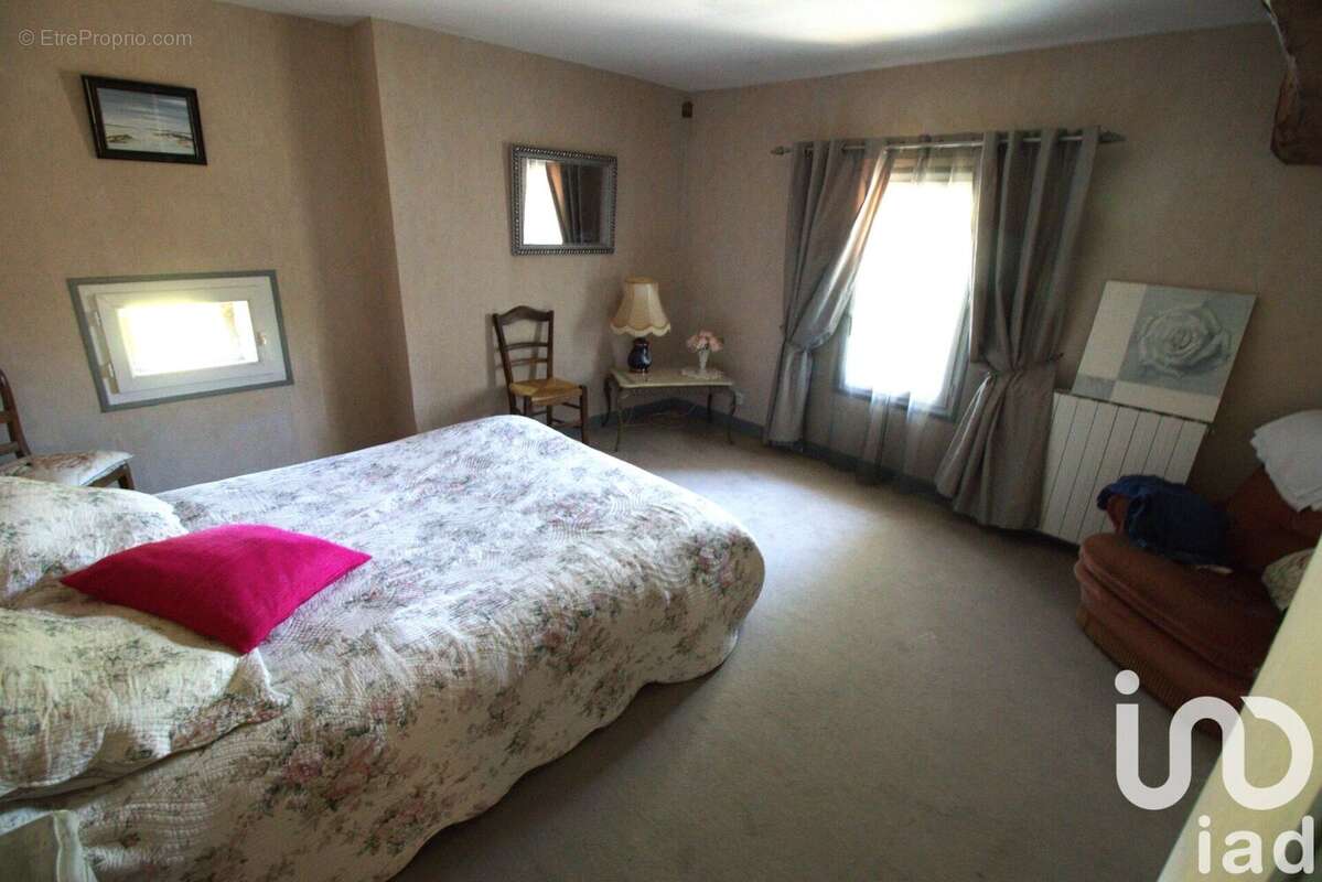 Photo 9 - Maison à CHALAIS