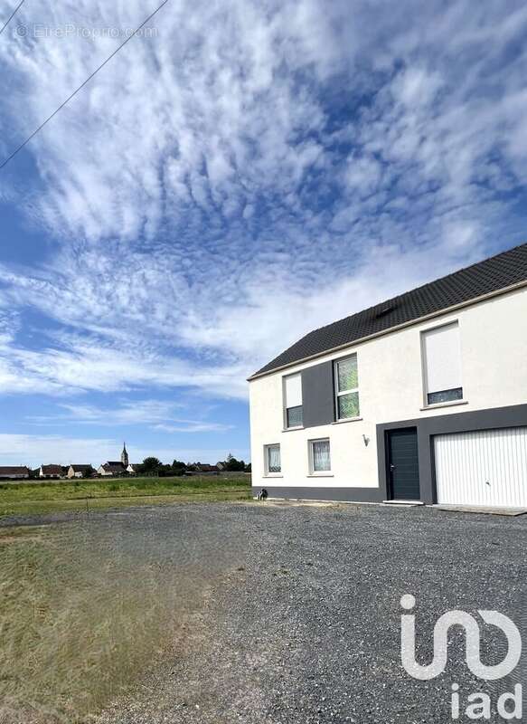 Photo 2 - Maison à HOMBLEUX