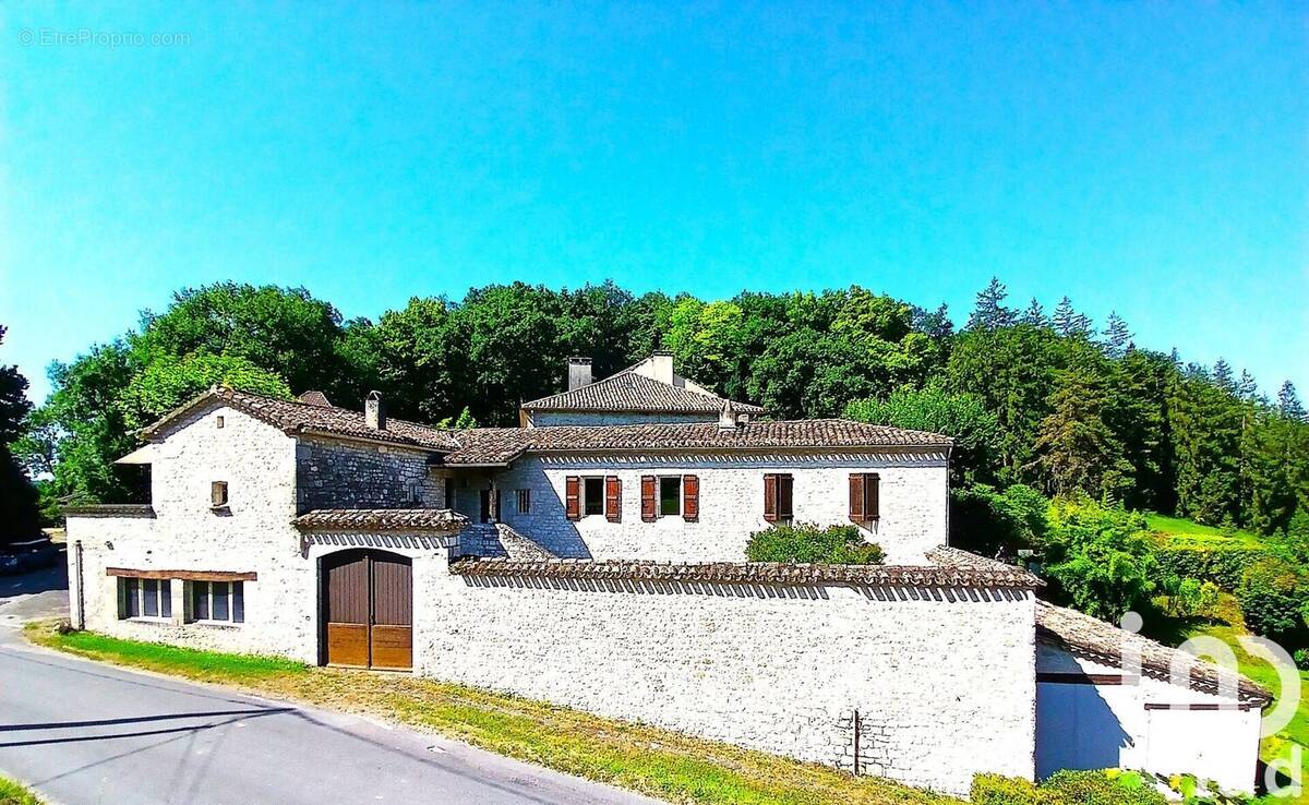 Photo 1 - Maison à MONTLAUZUN