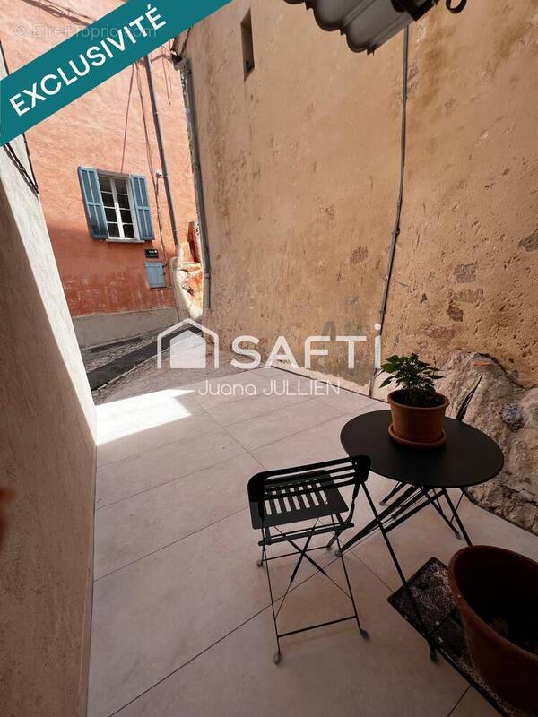 Photo 1 - Maison à CAMPS-LA-SOURCE