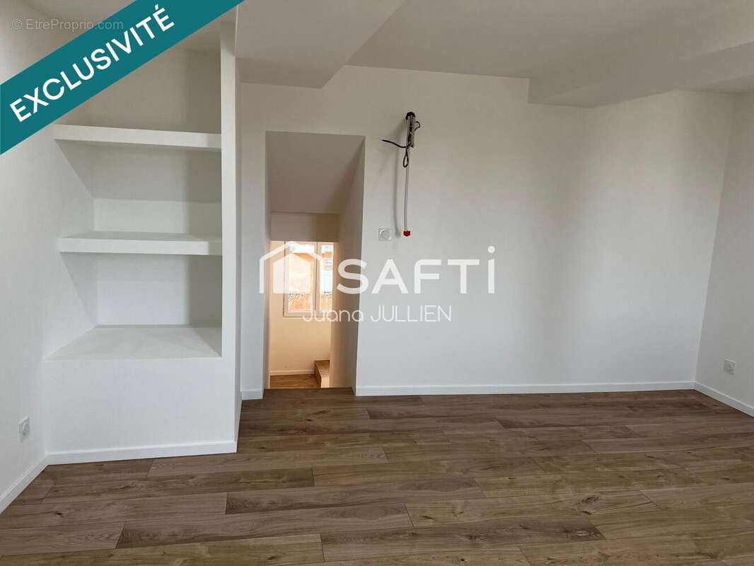 Photo 2 - Maison à CAMPS-LA-SOURCE