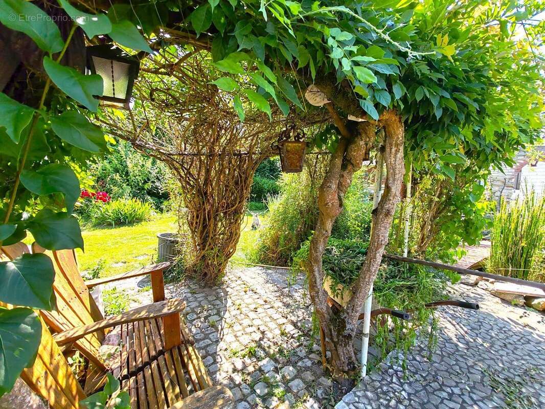 Photo 4 - Maison à GENNES