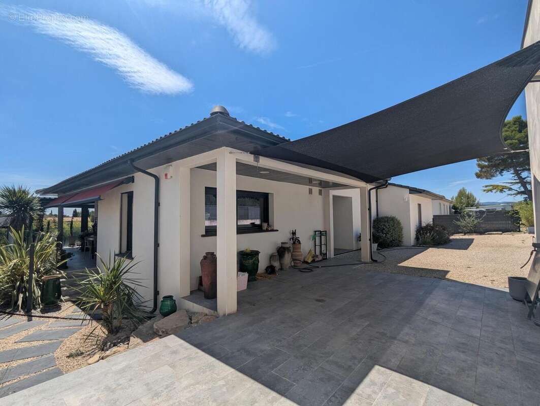 Photo 3 - Maison à SAINT-PRIVAT-DES-VIEUX