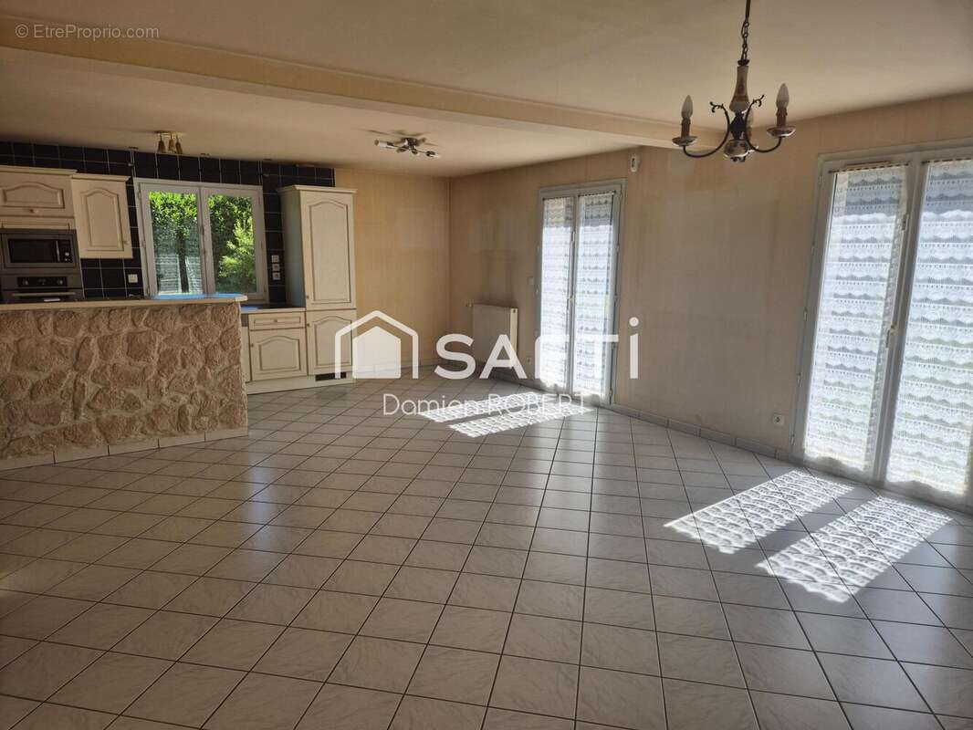 Photo 4 - Maison à VALAY