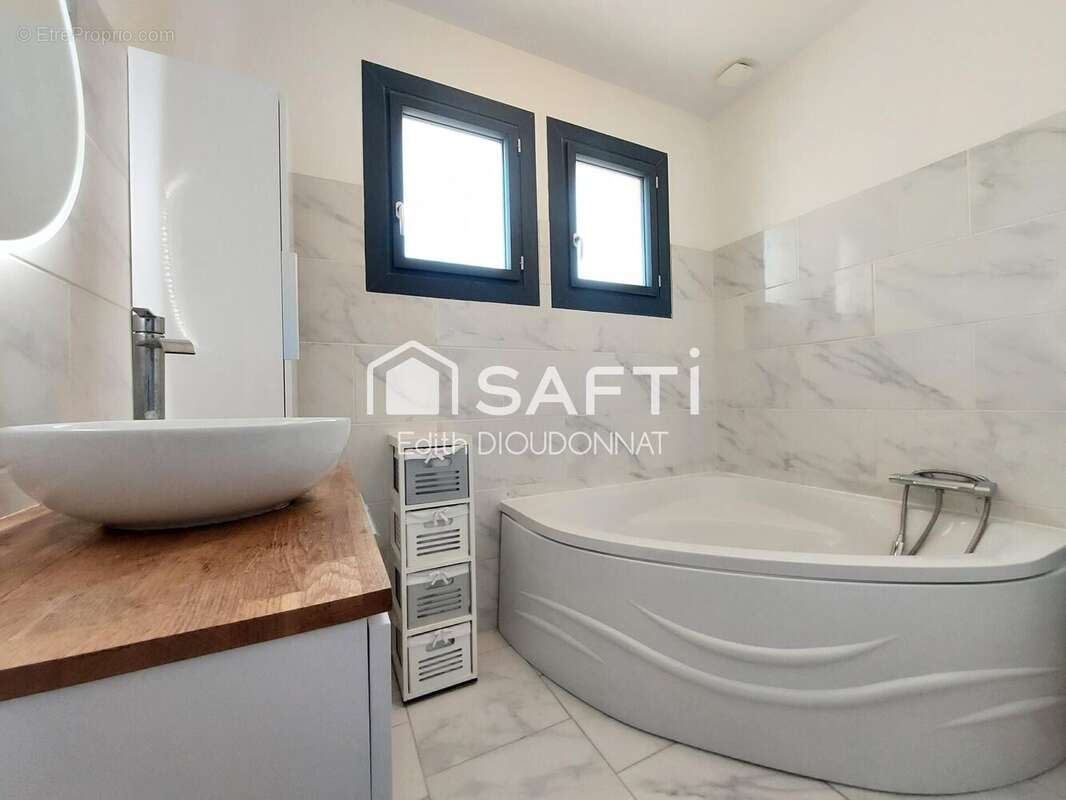 Photo 4 - Maison à ANGLES