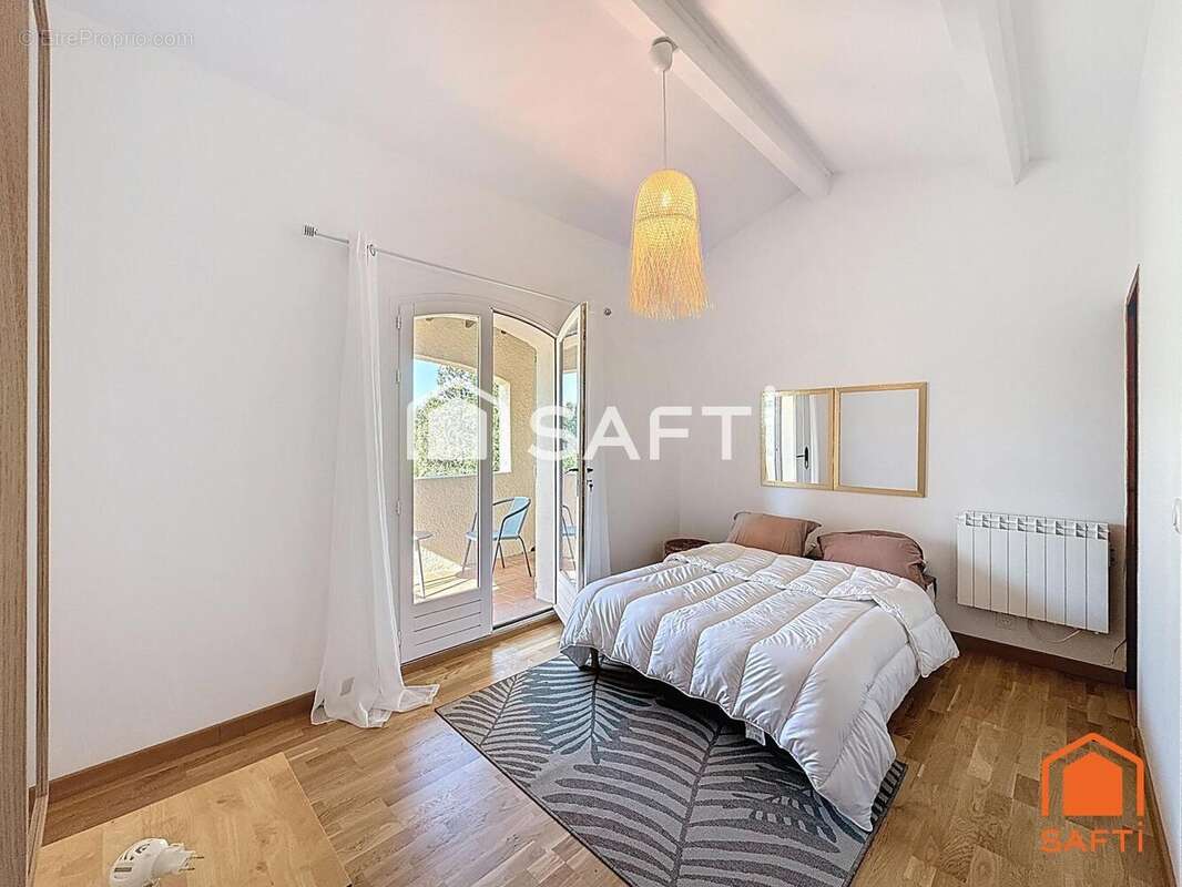 Photo 7 - Maison à REGUSSE