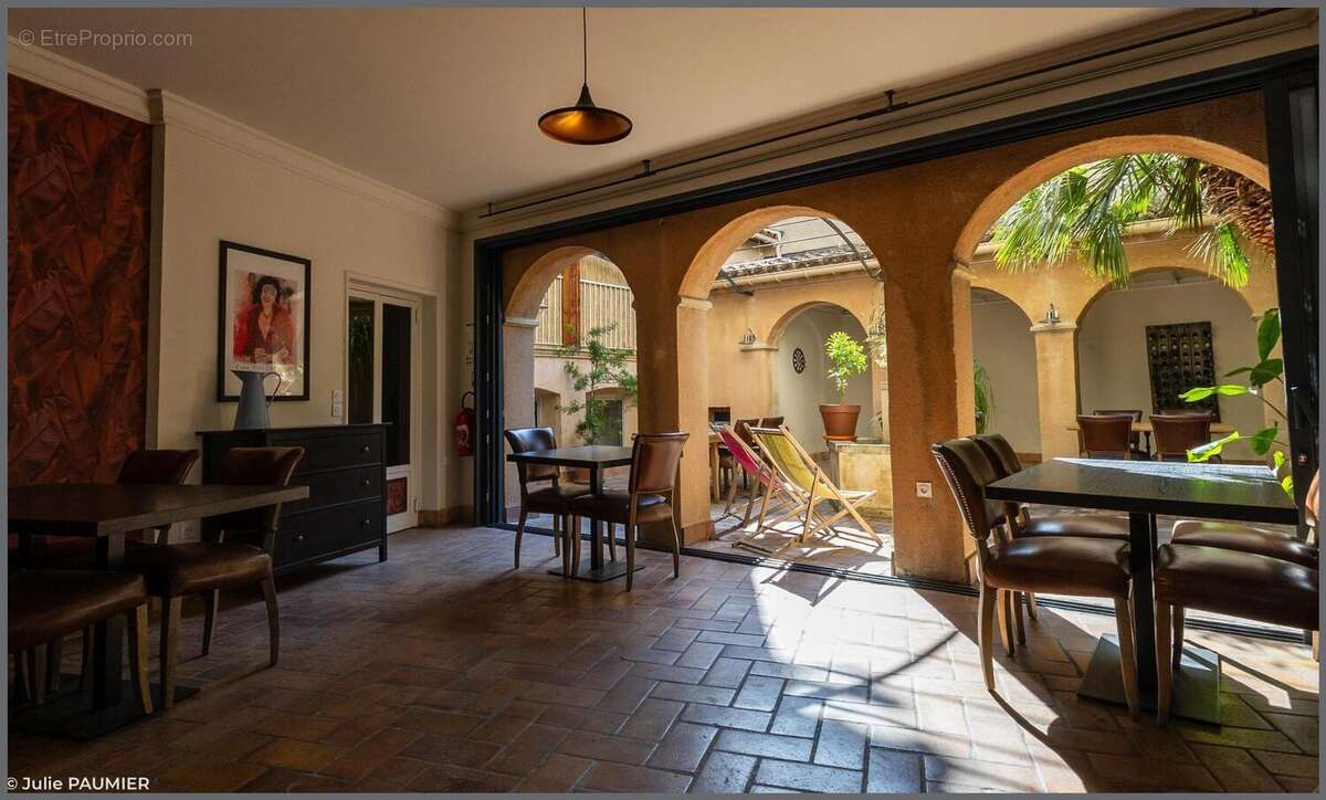 Photo 5 - Commerce à BUIS-LES-BARONNIES