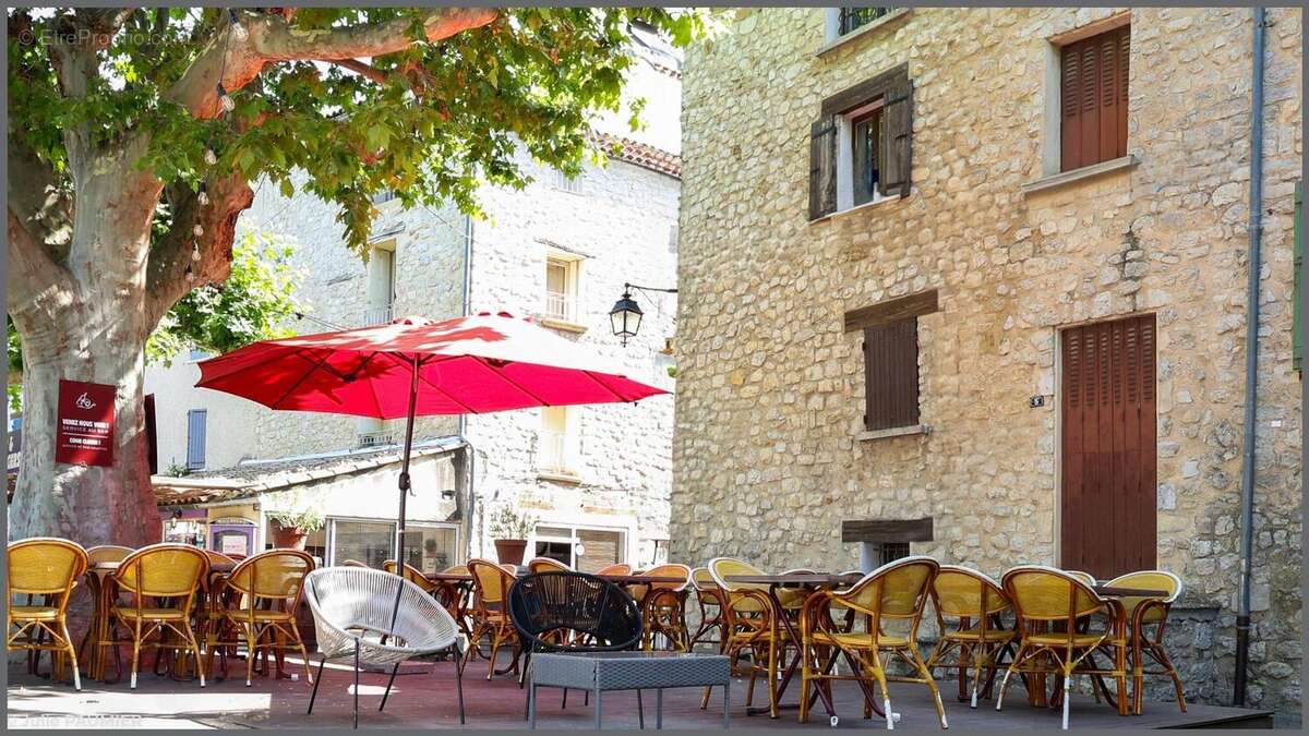 Photo 8 - Commerce à BUIS-LES-BARONNIES