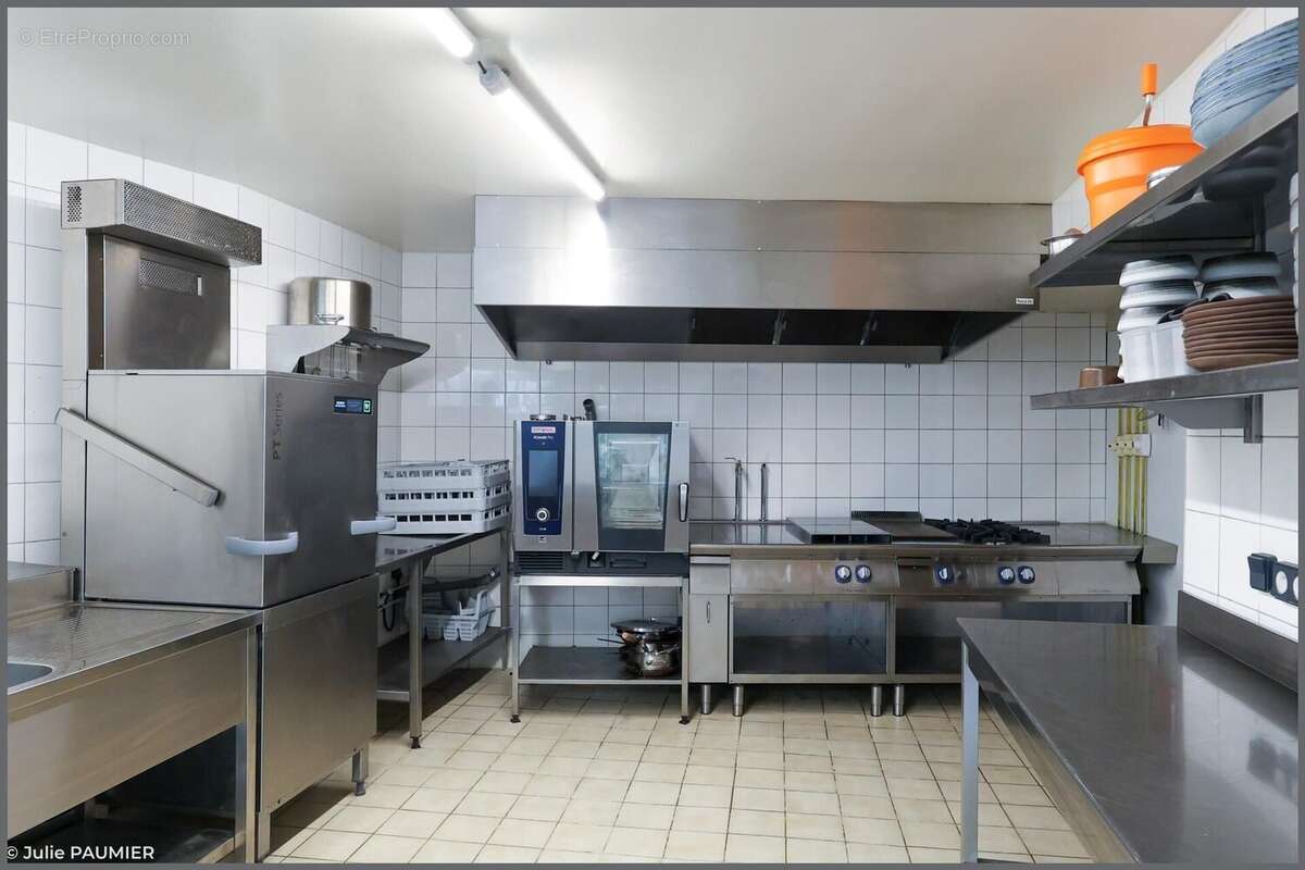 Photo 9 - Commerce à BUIS-LES-BARONNIES