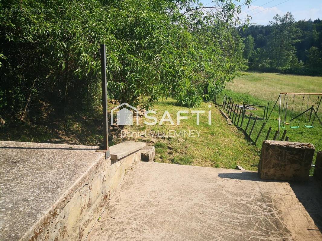 Photo 1 - Maison à AILLEVILLERS-ET-LYAUMONT