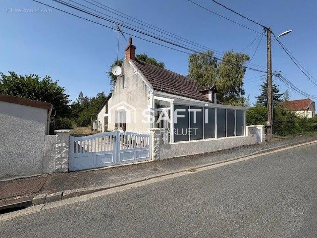 Photo 1 - Maison à CHATILLON-SUR-INDRE