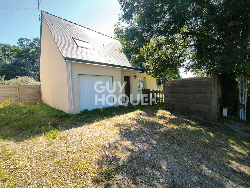 Maison à MINIAC-MORVAN