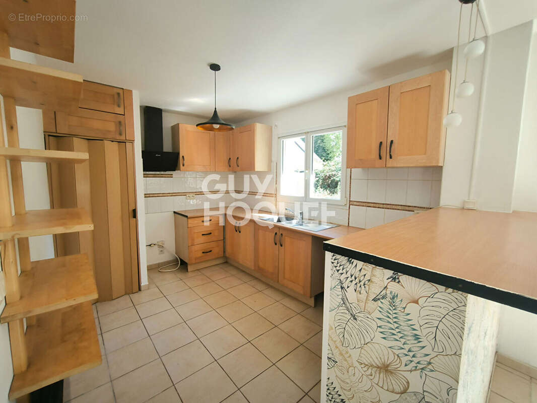 Maison à MINIAC-MORVAN