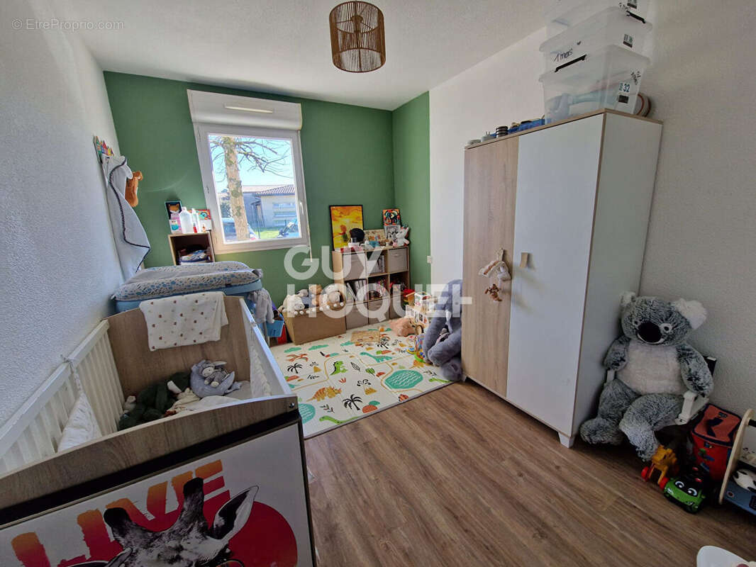 Appartement à LE BARP