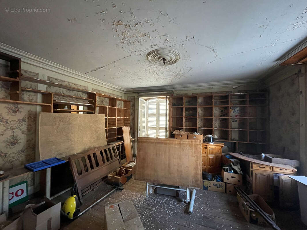 Maison à RIOM-ES-MONTAGNES