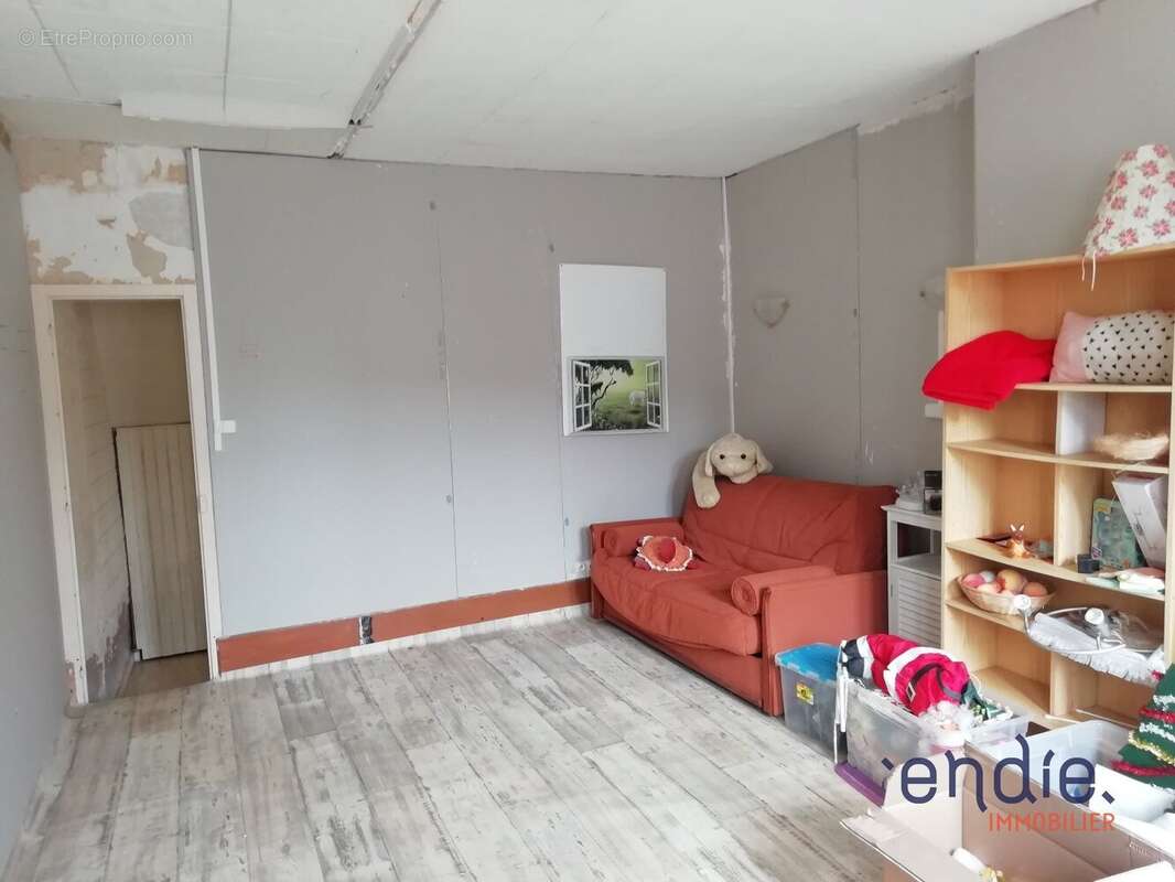 Maison à OUROUER-LES-BOURDELINS