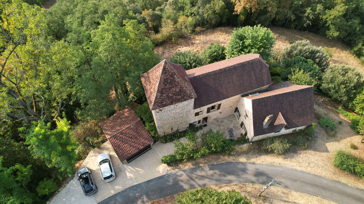 Maison à SALIGNAC-EYVIGUES
