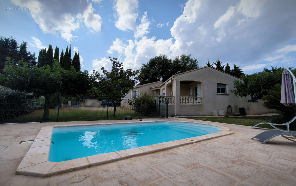 Maison à SAINT-QUENTIN-LA-POTERIE