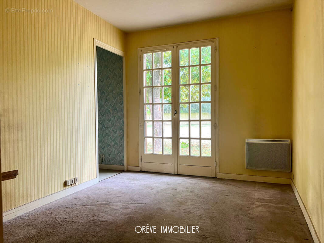 Maison à LES BRULAIS