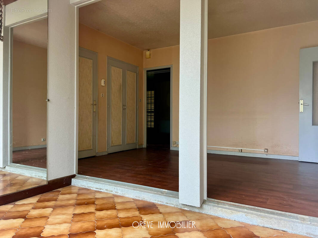 Maison à LES BRULAIS