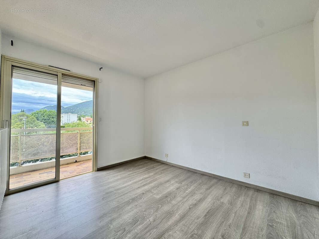 Appartement à NYONS