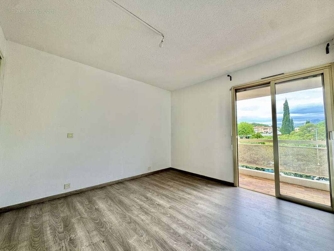 Appartement à NYONS