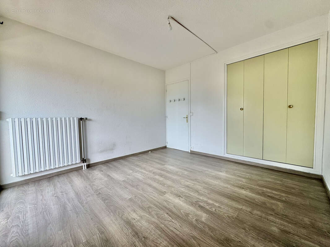 Appartement à NYONS