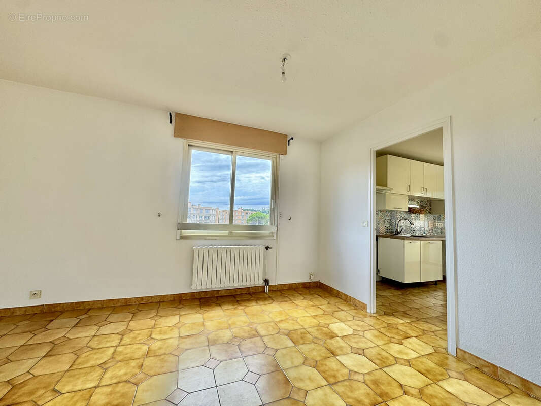 Appartement à NYONS