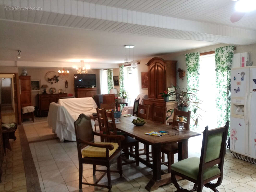 Maison à CHEMIRE-SUR-SARTHE