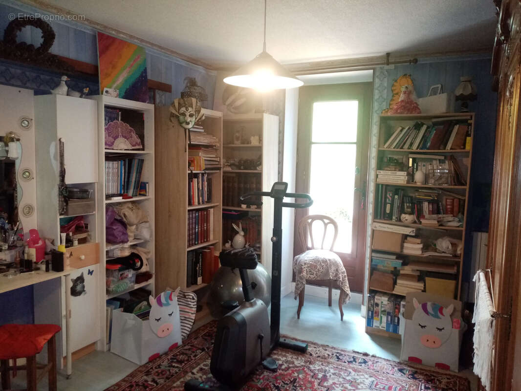 Maison à CHEMIRE-SUR-SARTHE