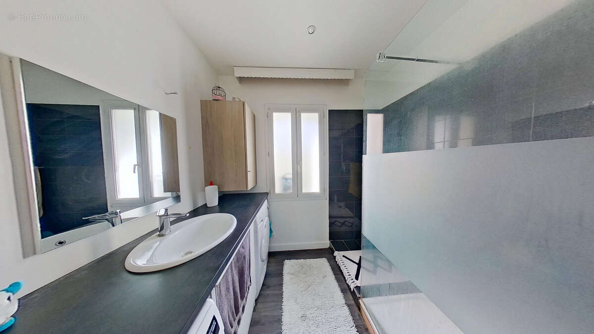 Appartement à MAXEVILLE