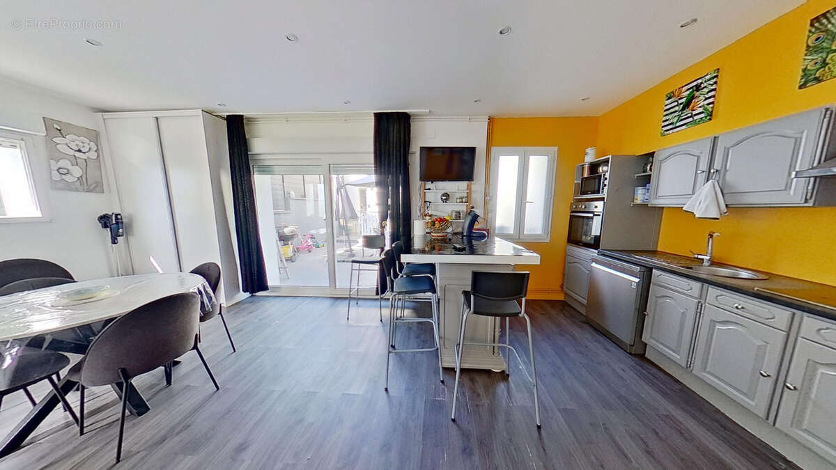 Appartement à MAXEVILLE